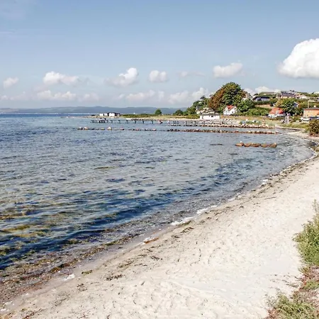 Vakantiehuis Three Bedroom Holiday In Ebeltoft