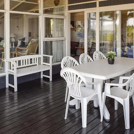 Three Bedroom Holiday In Ebeltoft
